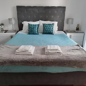 Alexia Bed & Breakfast